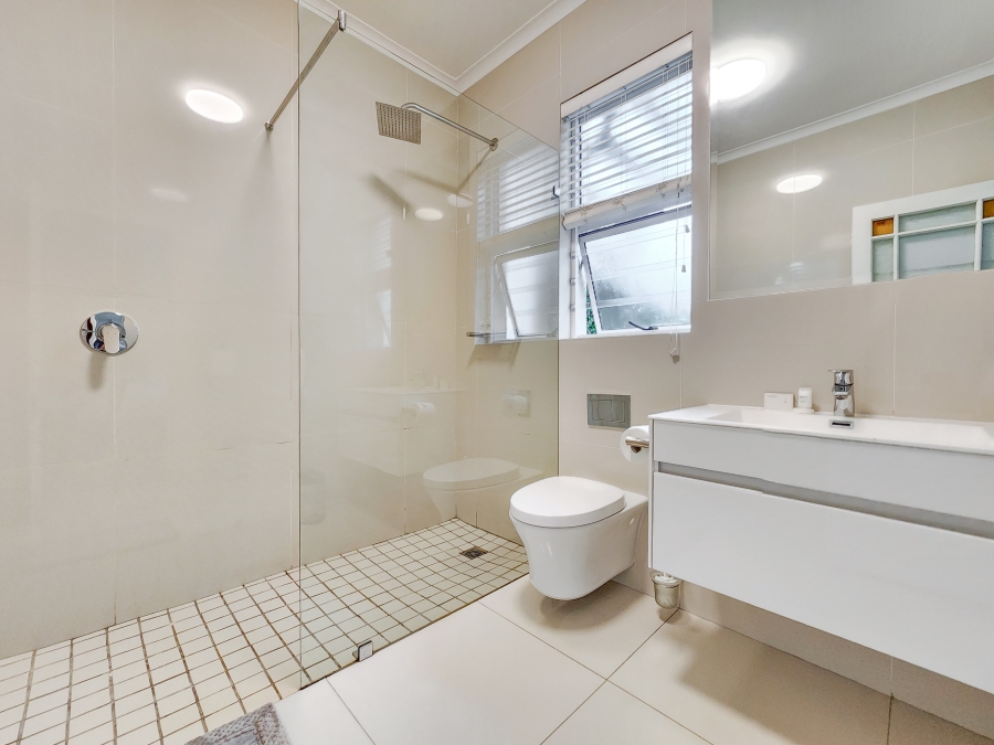 3 Bedroom Property for Sale in Camps Bay Western Cape